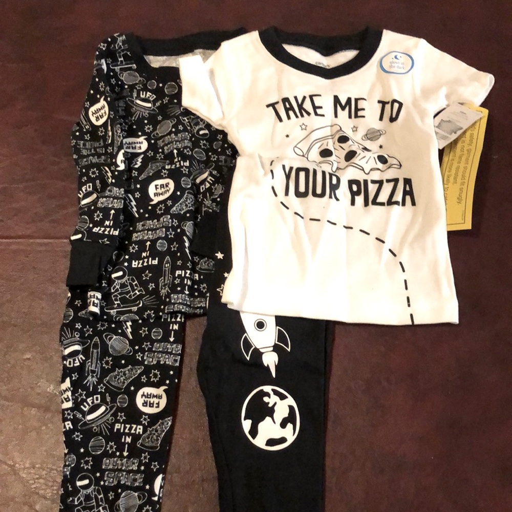 3/$24 Carters 4 piece boy pj set NWT